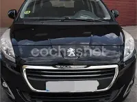 Usado Peugeot 5008 Active 115 CV (84 kW) 2014 Negro Monovolumen