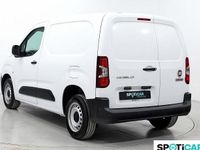 Usado Fiat Doblò 110 CV (80 kW) 2024 Blanco Monovolumen