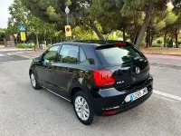 Usado VW Polo Edition 75 CV (55 kW) 2016 Negro Berlina