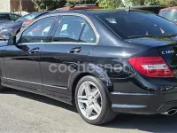 Usado Mercedes C180 156 CV (114 kW) 2013 Negro Berlina