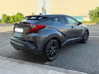 Usado Toyota C-HR Advance 122 CV (89 kW) 2017 Gris / plata SUV