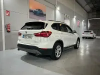 Usado BMW X1 150 CV (110 kW) 2018 Blanco SUV