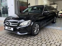 Usado Mercedes C220 170 CV (125 kW) 2015 Negro Familiar
