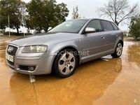 Usado Audi A3 Ambiente 140 CV (102 kW) 2005 Gris / plata Berlina