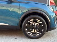 Usado Peugeot 2008 Allure 101 CV (74 kW) 2025 Azul SUV