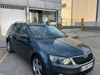 Usado Skoda Octavia Elegance 110 CV (80 kW) 2014 Gris / plata Utilitario