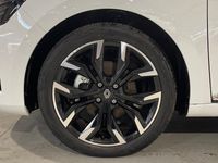 Nuevo Renault Clio V Techno 145 CV (106 kW) 2025 Blanco Berlina