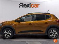 Usado Dacia Sandero Expression 91 CV (66 kW) 2022 Naranja Berlina