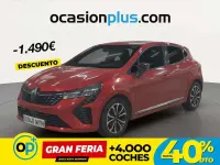 Usado Renault Clio Techno 91 CV (66 kW) 2025 Rojo Utilitario
