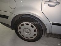 Usado VW Passat Comfortline 130 CV (95 kW) 2000 Gris / plata Berlina