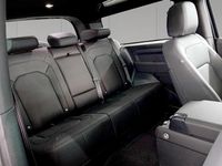 Usado Land Rover Defender SE Dynamic 249 HP (183 kW) 2025 Preto