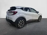Usado Renault Captur Equilibre 90 CV (66 kW) 2023 Blanco SUV