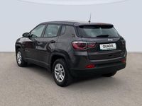 Usado Jeep Compass Sport 140 CV (102 kW) 2019 Gris SUV