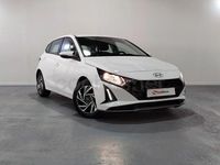 Usado Hyundai i20 100 CV (73 kW) 2024 Blanco Berlina