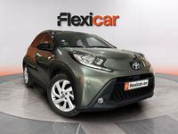 Usado Toyota Aygo X Play 72 CV (52 kW) 2022 Gris SUV