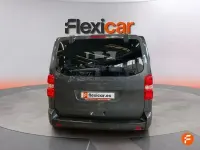 Begagnad Peugeot Traveller Business-Line 180 HK (132 kW) 2024 Grå Minibuss