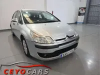 Usado Citroën C4 Seduction 92 CV (67 kW) 2006 Plateado Utilitario