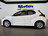 Usado Toyota Yaris Hybrid Business Edition 116 CV (85 kW) 2022 Blanco Berlina