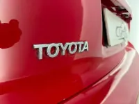 Usado Toyota Auris 90 CV (66 kW) 2008 Rojo Utilitario