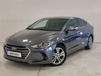 Usado Hyundai Elantra Style 135 CV (99 kW) 2017 Gris Utilitario