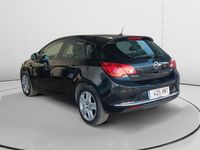 Usado Opel Astra Selective 140 CV (102 kW) 2013
