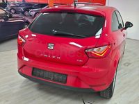 Usado Seat Ibiza SC Style 110 CV (80 kW) 2016 Rojo Utilitario