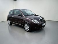 Usado Lancia Ypsilon 77 CV (56 kW) 2009 Granate Utilitario