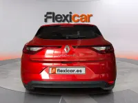 Usado Renault Mégane IV Life 101 CV (74 kW) 2018 Rojo Berlina
