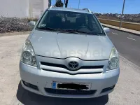 Usado Toyota Corolla Verso Luna 129 CV (94 kW) 2005 Gris / plata Monovolumen