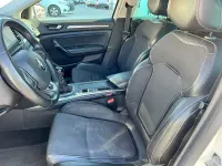 Usado Renault Mégane II Techno 115 CV (84 kW) 2022 Blanco Berlina
