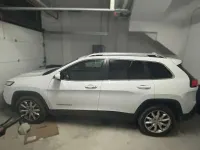 Usado Jeep Cherokee Limited 143 CV (105 kW) 2013 Blanco SUV