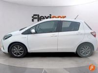 Usado Toyota Yaris Hybrid Active 100 CV (73 kW) 2018 Blanco