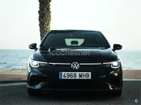 Usado VW Golf VIII R 320 CV (235 kW) 2022 Negro Berlina