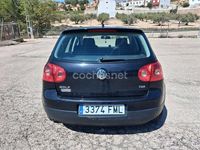 Usado VW Golf V Highline 105 CV (77 kW) 2007 Negro Berlina