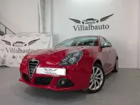 Usado Alfa Romeo Giulietta Distinctive 170 CV (125 kW) 2012 Rojo Utilitario