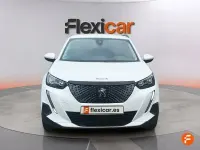 Usado Peugeot 2008 Allure 130 CV (95 kW) 2020 Blanco SUV