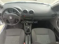 Usado Seat Ibiza Stylance 100 CV (73 kW) 2006 Gris / plata Utilitario