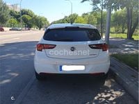Usado Opel Astra Dynamic 110 CV (80 kW) 2019 Blanco Berlina