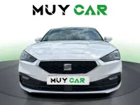 Usado Seat Leon Style 110 CV (80 kW) 2021 Blanco Utilitario