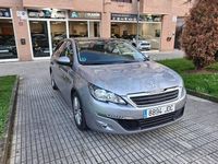 Usado Peugeot 308 SW Active 120 CV (88 kW) 2015 Gris / plata Familiar
