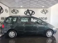 Usado Seat Alhambra Stylance 115 CV (84 kW) 2005 Verde Monovolumen