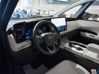 Nuevo Lexus LM350h Luxury Line 250 CV (183 kW) 2025 Negro Monovolumen