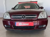 Usado Opel Vectra Club 100 CV (73 kW) 2003 Granate Berlina