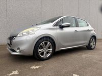 Usado Peugeot 208 Allure 82 CV (60 kW) 2014 Gris / plata Utilitario