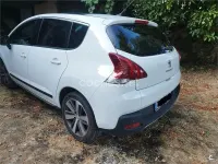Usado Peugeot 3008 Allure 120 CV (88 kW) 2014 Blanco Familiar