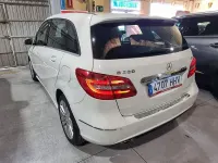 Usado Mercedes B200 136 CV (100 kW) 2012 Blanco Utilitario