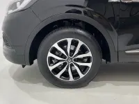 Usado Renault Kadjar LIMITED 140 CV (102 kW) 2021 Negro SUV