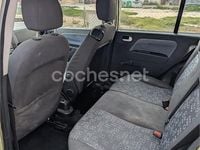 Usado Ford Fusion 68 CV (50 kW) 2005 Verde Berlina