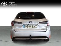 Usado Toyota Corolla Active 122 CV (89 kW) 2022 Gris / plata Familiar