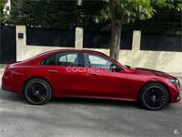 Usado Mercedes E300 306 CV (225 kW) 2024 Granate Berlina